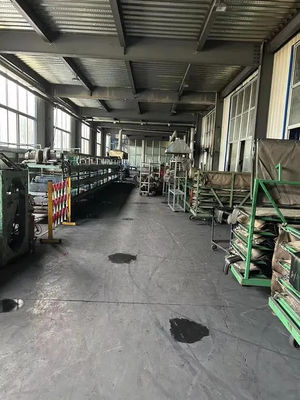 Καλή τιμή Ελάχιστο κόστος μηχανή κατασκευής ελαστικών μοτοσυκλέτας σε απευθείας σύνδεση