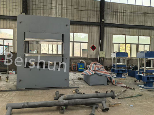 Καλή τιμή Μεγάλη μηχανή εκτόξευσης ελαστικών με θερμό πλάνο 1500×1500 mm με πίεση 800 τόνων για ομοιόμορφη εκτόξευση σε απευθείας σύνδεση