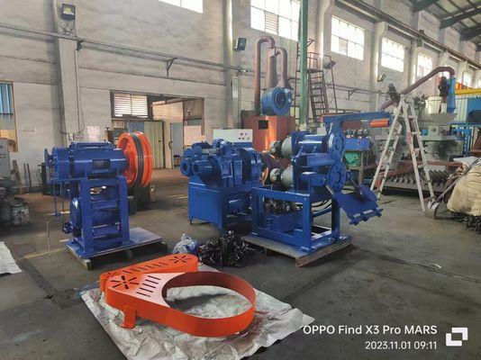 Καλή τιμή Ημιαυτόματη μηχανή κοπής τεμαχίων ελαστικών με δαχτυλίδι ελαστικών σε απευθείας σύνδεση