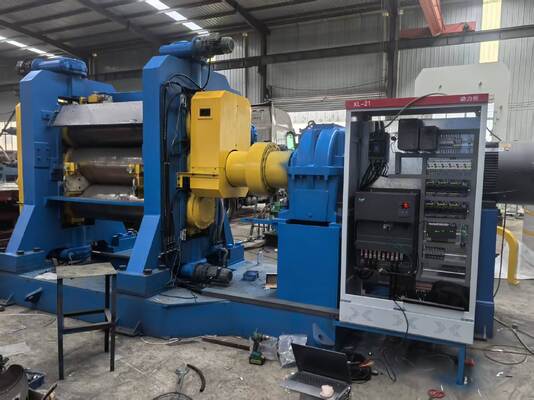 Καλή τιμή Automatic PLC High-quality 3-roll Rubber Calenders Are Used In Motorcycle Tyre Tread Production Lines. σε απευθείας σύνδεση